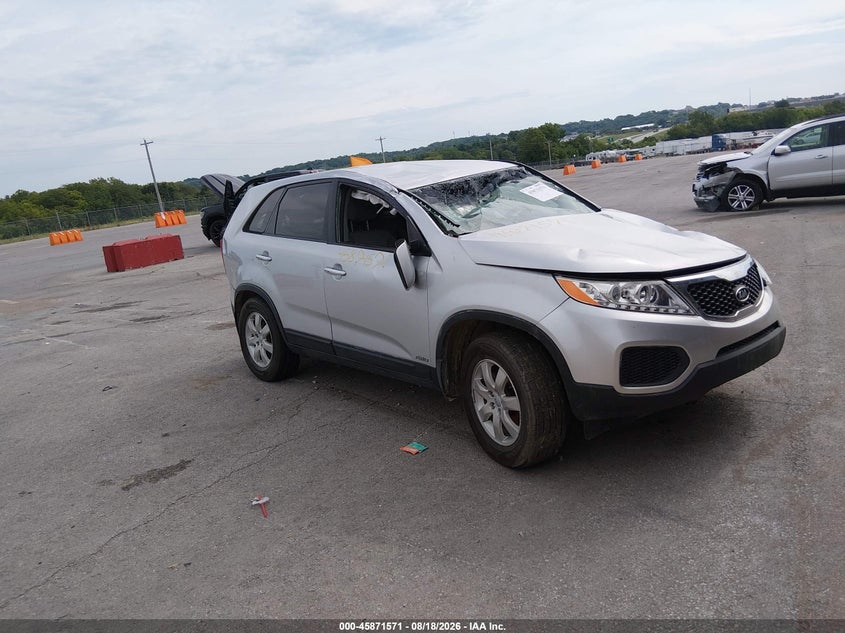 2013 KIA SORENTO LX | 5XYKTCA60DG341273 | UPCARS