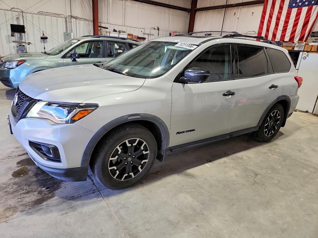 2019 NISSAN PATHFINDER SL | 5N1DR2MM7KC641806 | UPCARS
