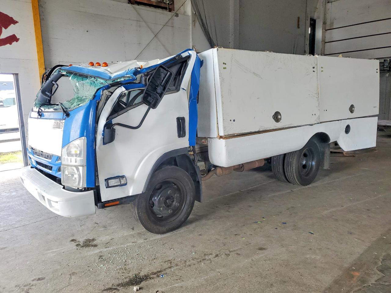 2019 ISUZU NPR | 54DC4W1B2KS805165 | UPCARS