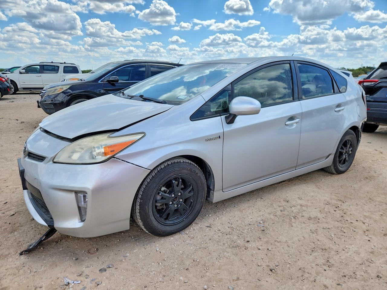 2015 TOYOTA PRIUS TWO | JTDKN3DU5F1887252 | UPCARS