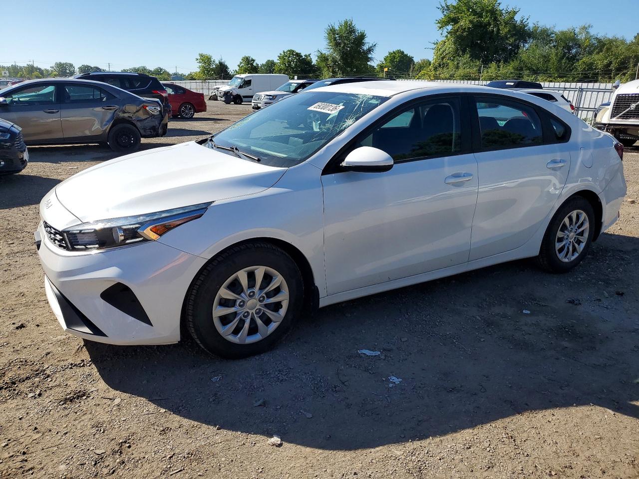 2022 KIA FORTE FE | 3KPF24AD7NE485359 | UPCARS