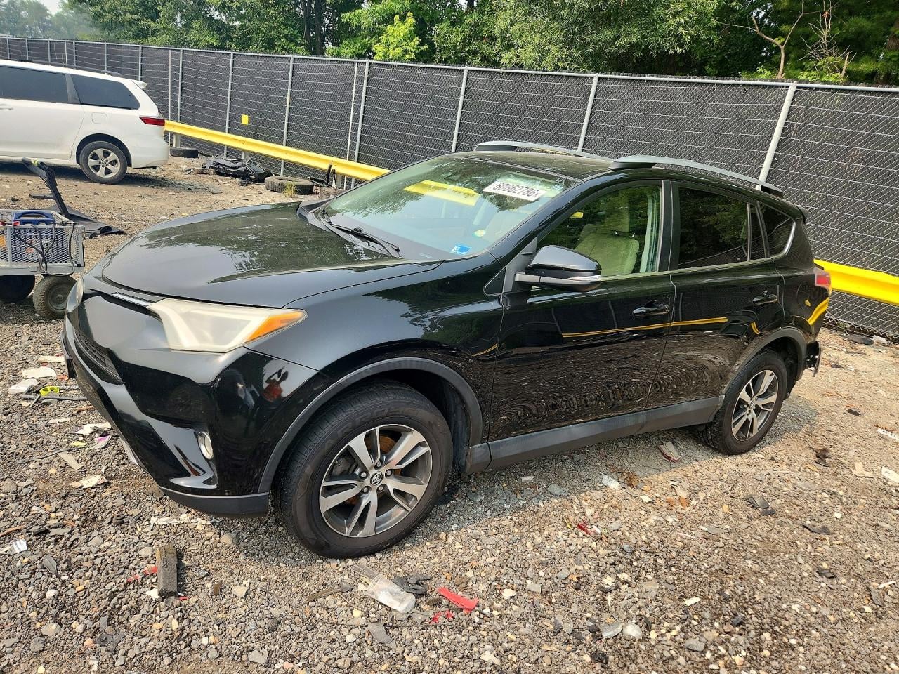 2017 TOYOTA RAV4 XLE | 2T3RFREV4HW677090 | UPCARS