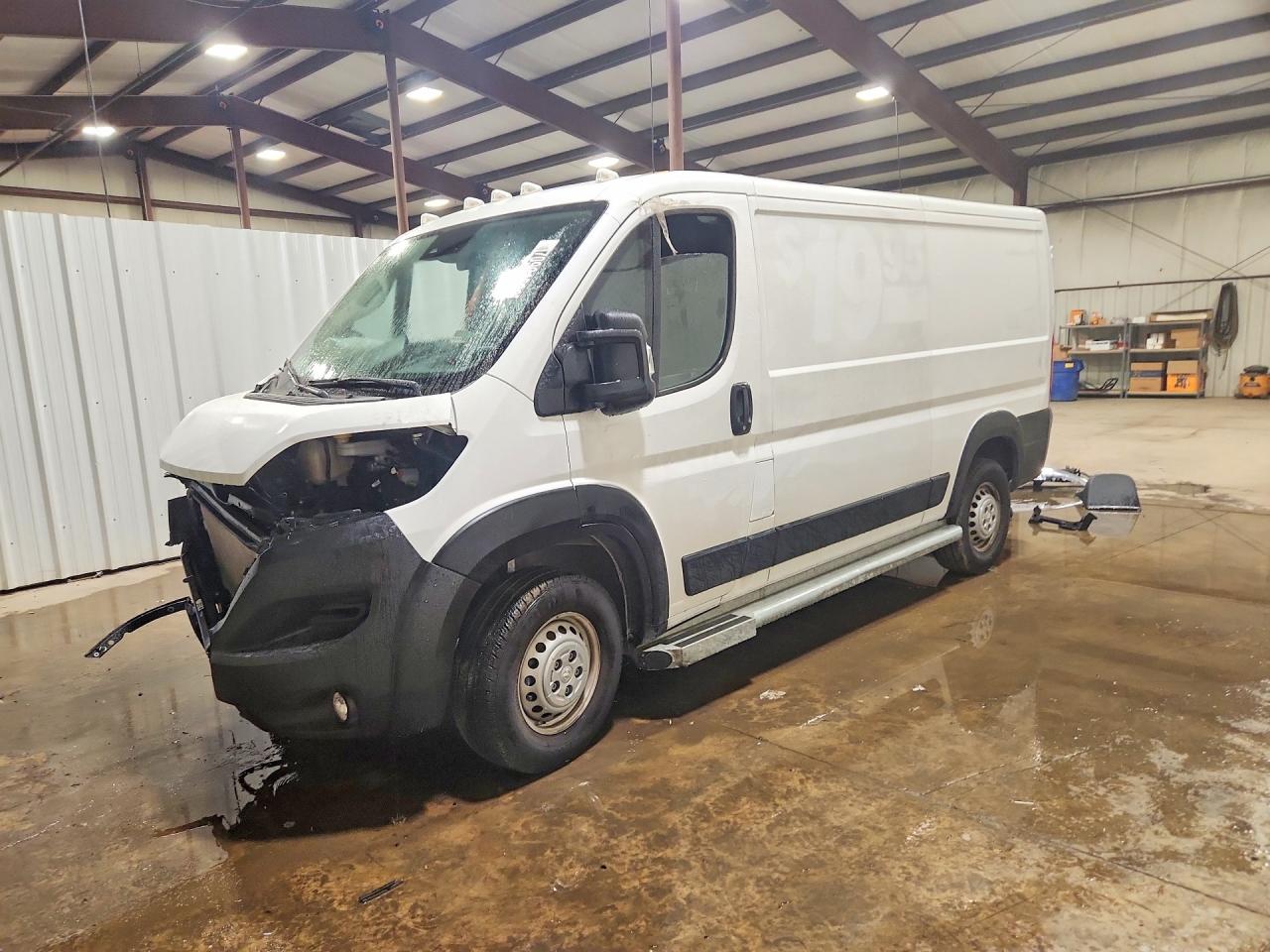 2025 RAM PROMASTER 2500 STANDARD | 3C6LRVVG2SE524841 | UPCARS