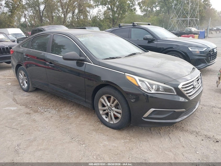 2016 HYUNDAI SONATA | 5NPE24AF9GH398672 | UPCARS