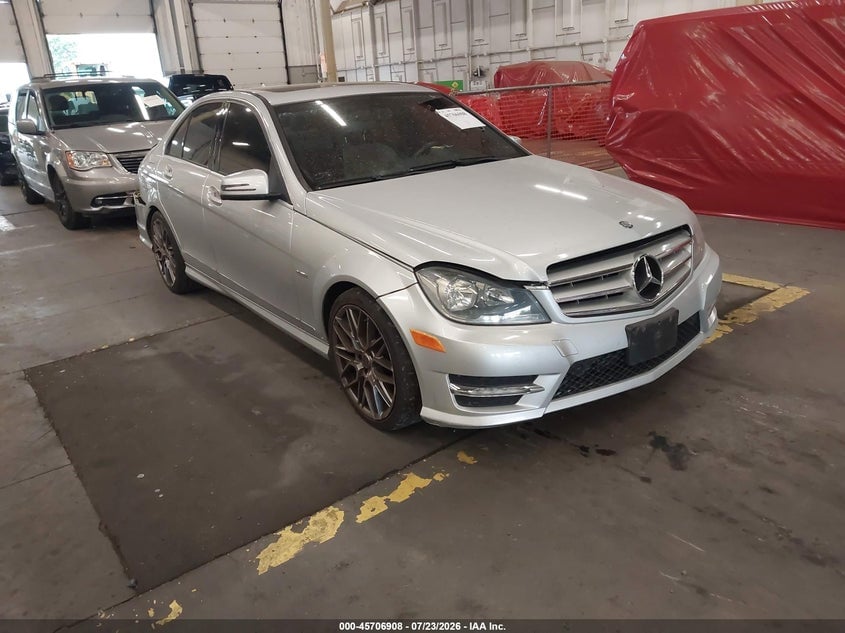 2012 MERCEDES-BENZ C 250 SPORT | WDDGF4HB6CR197322 | UPCARS