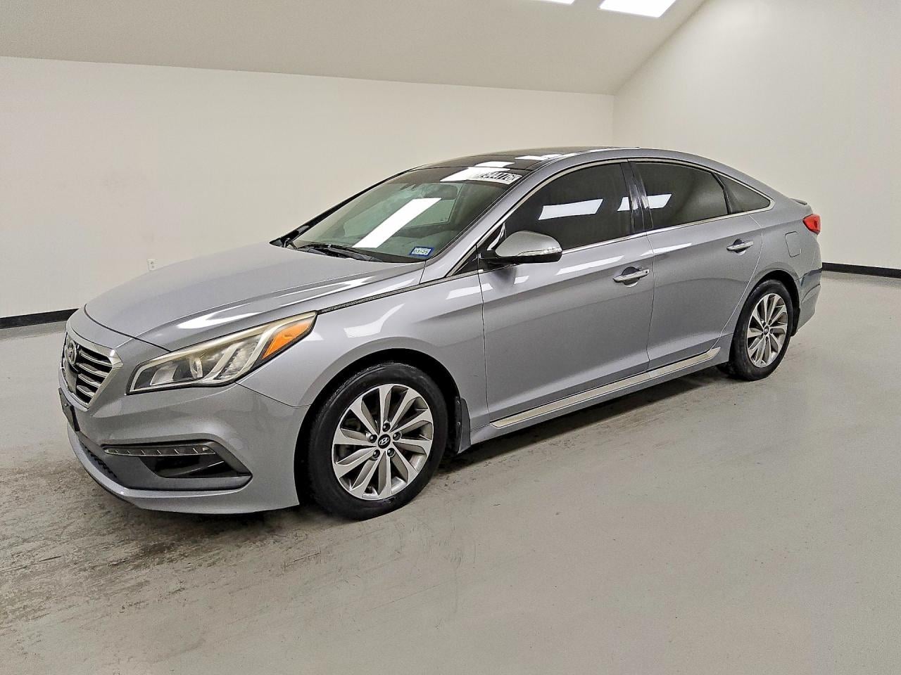 2016 HYUNDAI SONATA LIMITED | 5NPE34AF5GH345223 | UPCARS