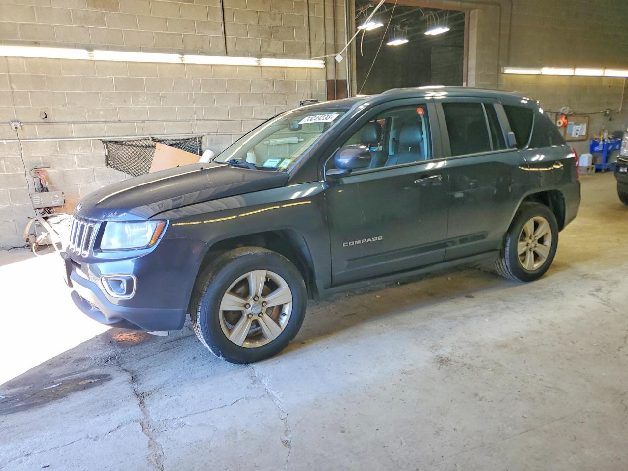 2015 JEEP COMPASS LATITUDE | 1C4NJDEB7FD280232 | UPCARS