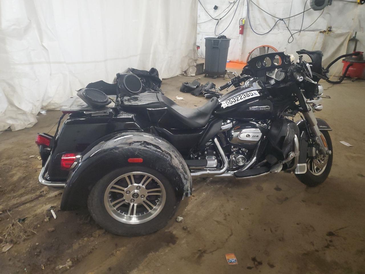 2021 HARLEY-DAVIDSON FL | 1HD1MAF18MB852863 | UPCARS