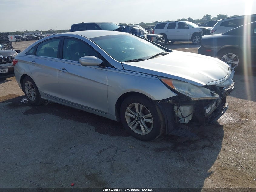 2013 HYUNDAI SONATA GLS | 5NPEB4AC4DH631682 | UPCARS
