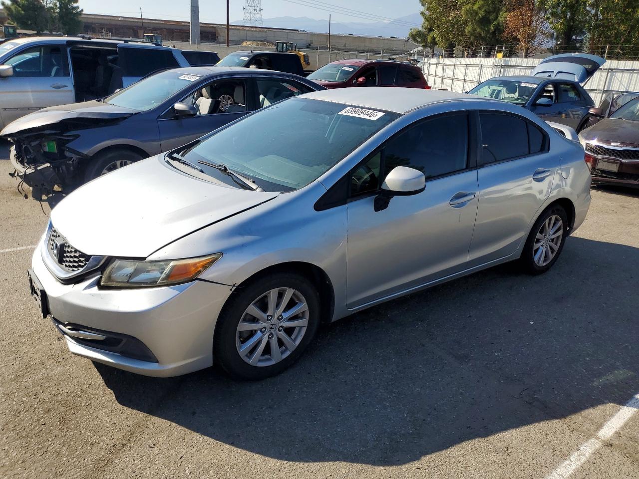 2015 HONDA CIVIC LX | 2HGFB2F50FH531126 | UPCARS