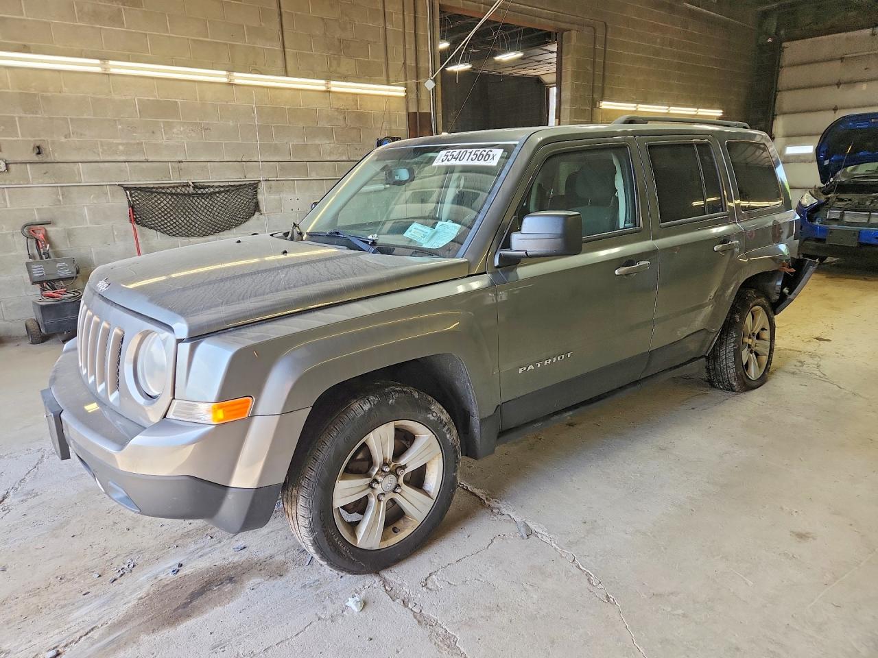 2013 JEEP PATRIOT LATITUDE | 1C4NJRFBXDD274286 | UPCARS