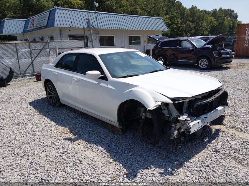 2016 CHRYSLER 300S | 2C3CCABG0GH268688 | UPCARS