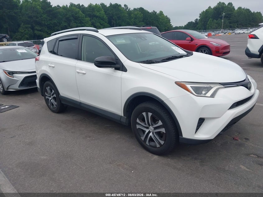 2018 TOYOTA RAV4 LE | JTMBFREV8JJ186463 | UPCARS