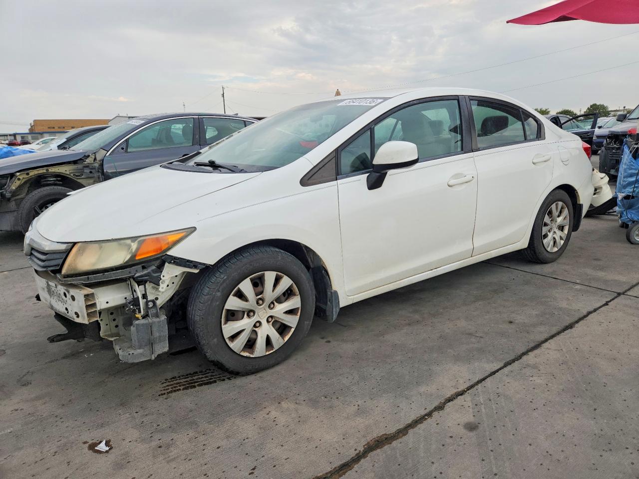 2012 HONDA CIVIC LX | 19XFB2F52CE084546 | UPCARS