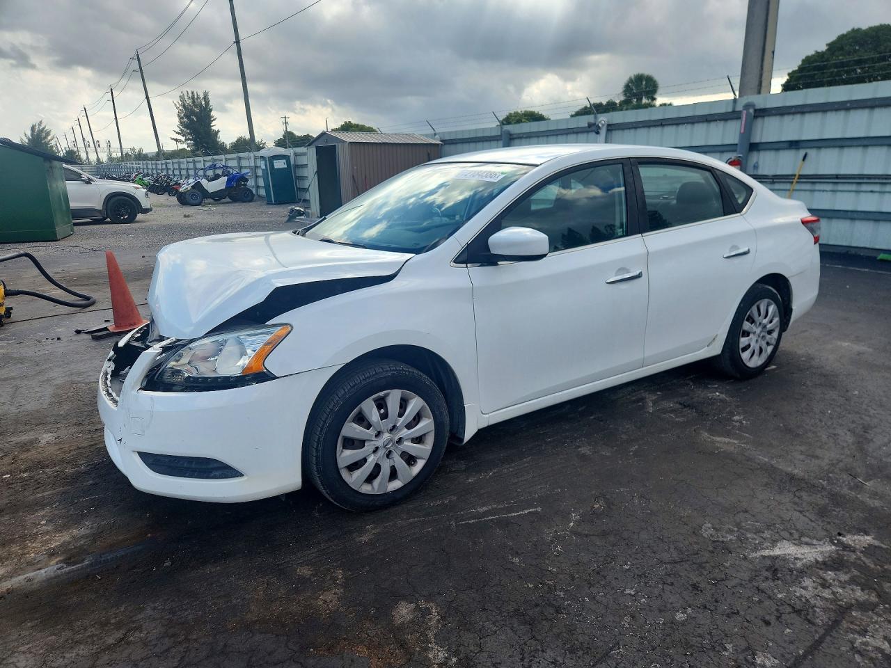 2015 NISSAN SENTRA S | 3N1AB7AP1FY373908 | UPCARS