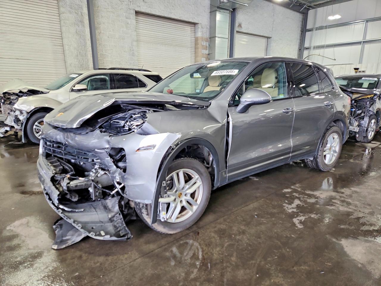 2016 PORSCHE CAYENNE | WP1AA2A20GKA36250 | UPCARS