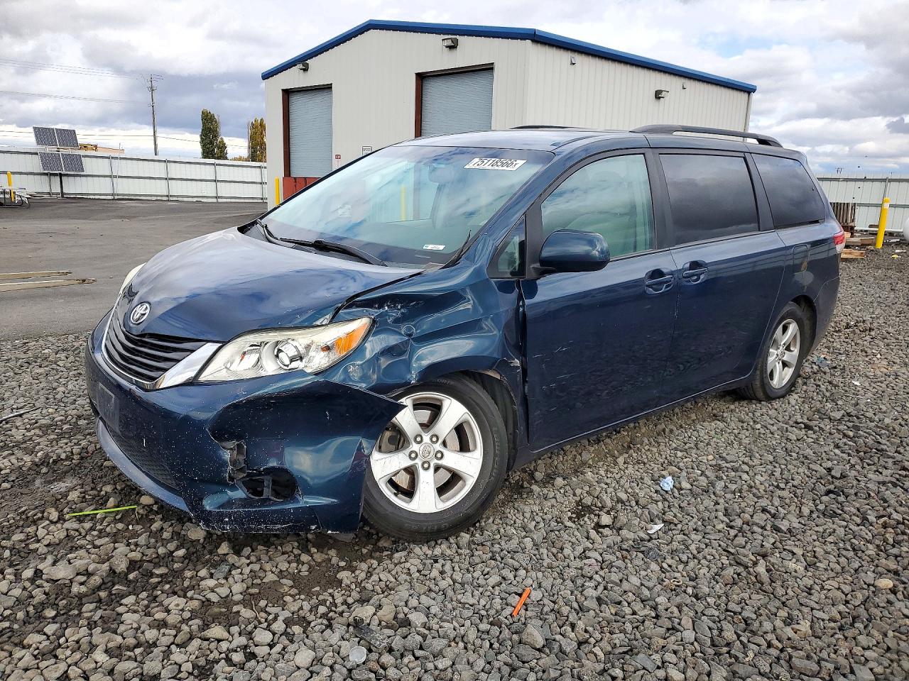 2011 TOYOTA SIENNA LE | 5TDKK3DC1BS077419 | UPCARS