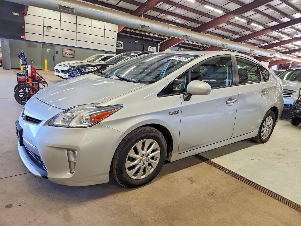 2014 TOYOTA PRIUS BASE | JTDKN3DP8E3060133 | UPCARS