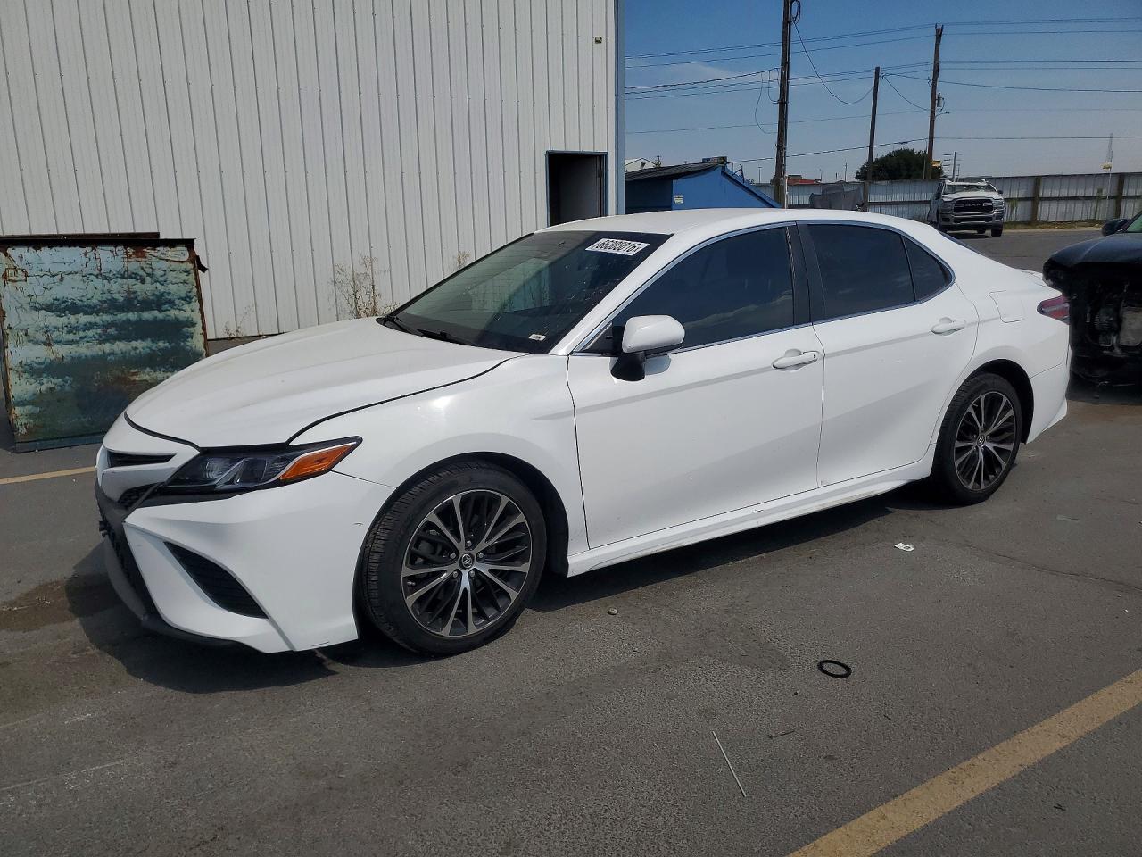 2018 TOYOTA CAMRY SE | 4T1B11HK8JU610624 | UPCARS