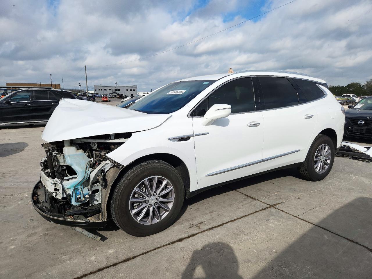 2022 BUICK ENCLAV ESSENCE | 5GAERBKW9NJ181630 | UPCARS