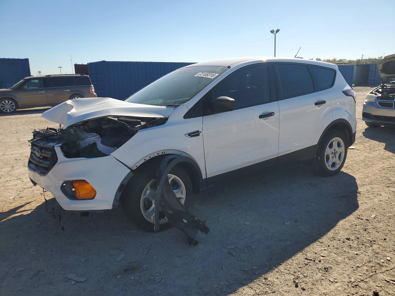 2017 FORD ESCAPE S | 1FMCU0F7XHUB80013 | UPCARS