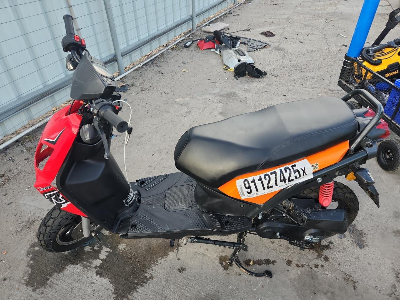 2021 DIAX SCOOTER | L37MMGFV3MZ050028 | UPCARS