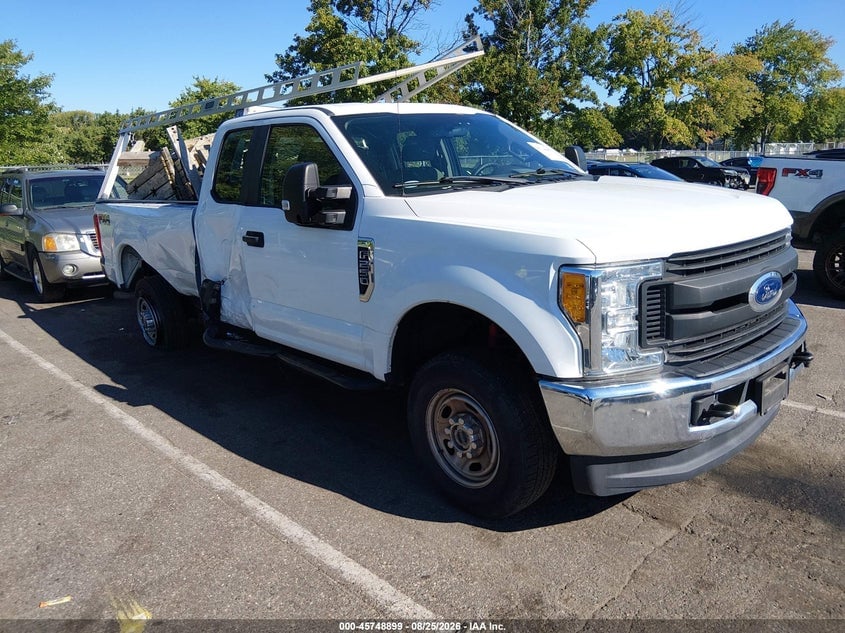 2017 FORD F-250 XL | 1FT7X2B63HEC15068 | UPCARS