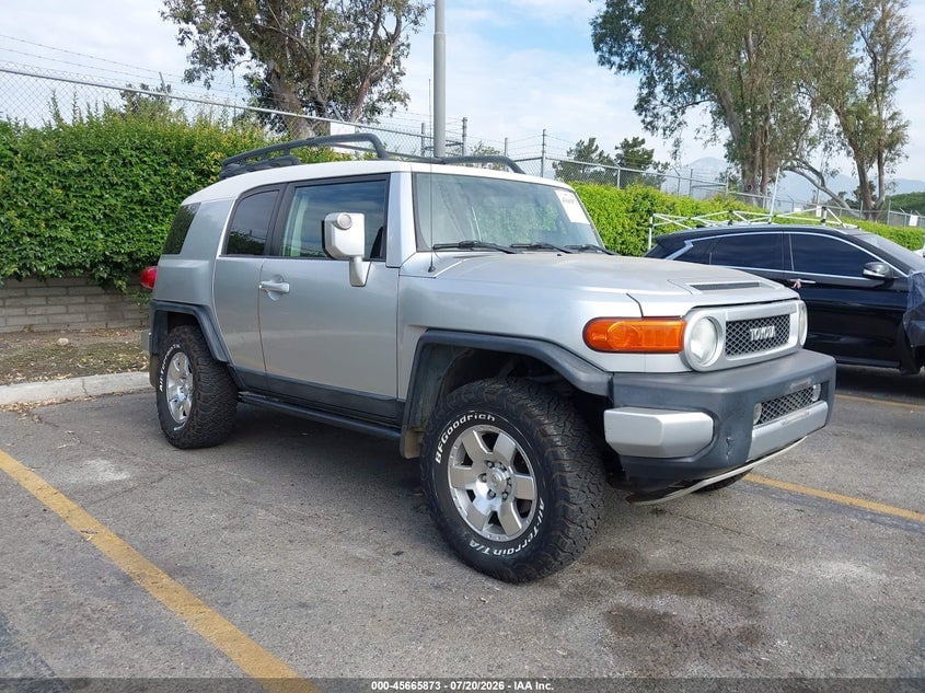 2007 TOYOTA FJ CRUISER | JTEBU11F170082512 | UPCARS