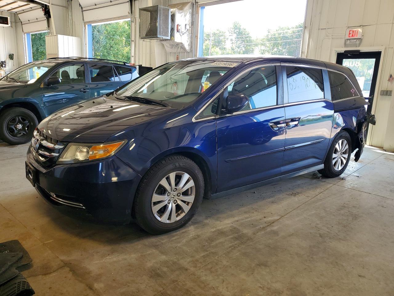 2015 HONDA ODYSSEY EXL | 5FNRL5H68FB017725 | UPCARS