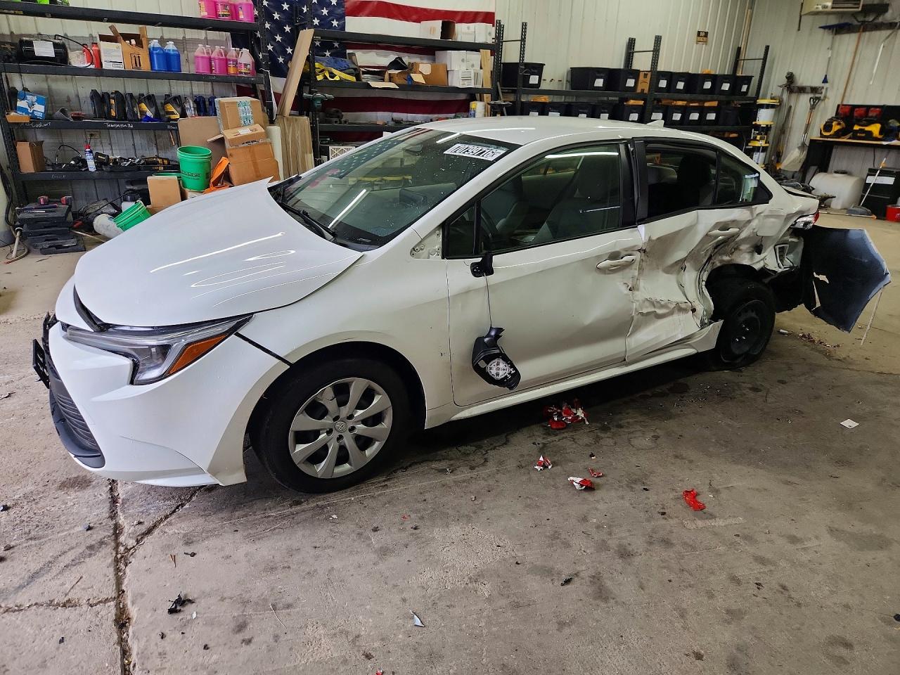 2024 TOYOTA COROLLA LE | JTDBCMFE4R3044153 | UPCARS