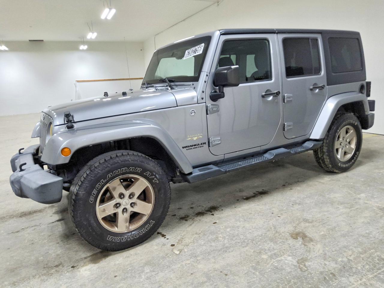 2015 JEEP WRANGLER SAHARA | 1C4BJWEG9FL649981 | UPCARS