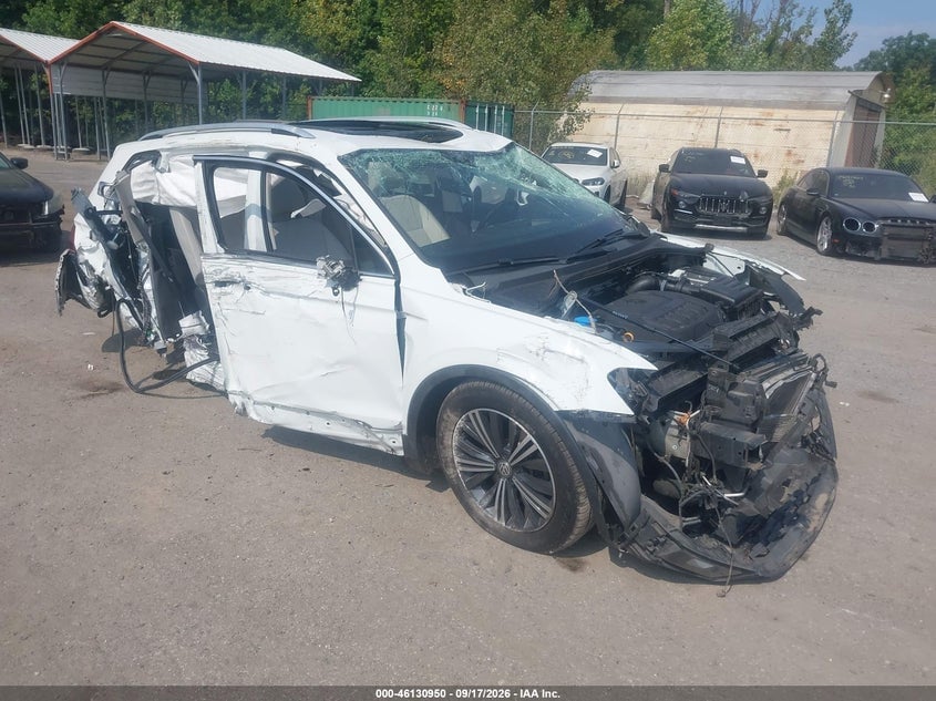 2018 VOLKSWAGEN TIGUAN 2.0T SE/2.0T SEL | 3VV3B7AXXJM005430 | UPCARS