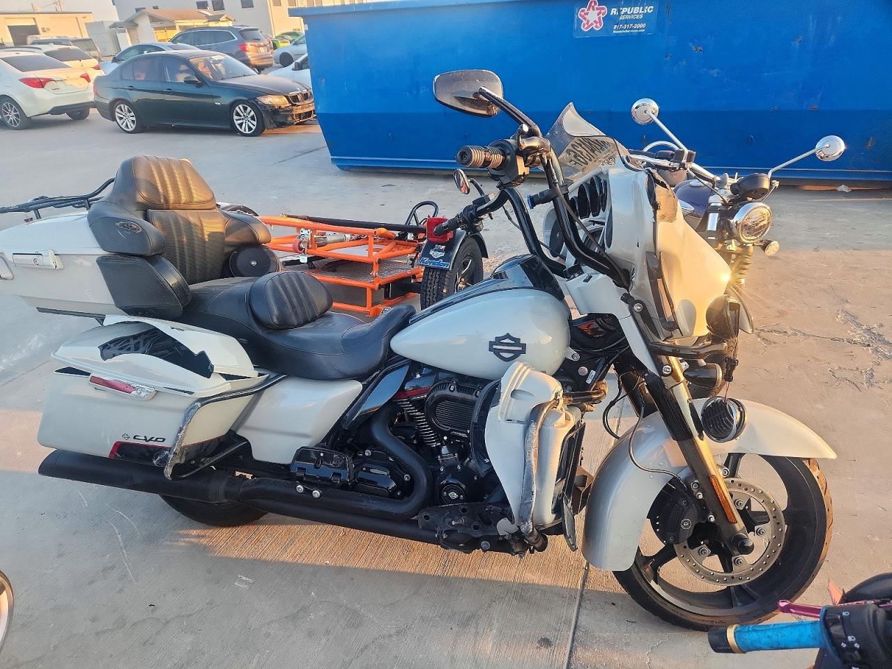 2020 HARLEY-DAVIDSON FLSE | 1HD1TEH16LB950070 | UPCARS