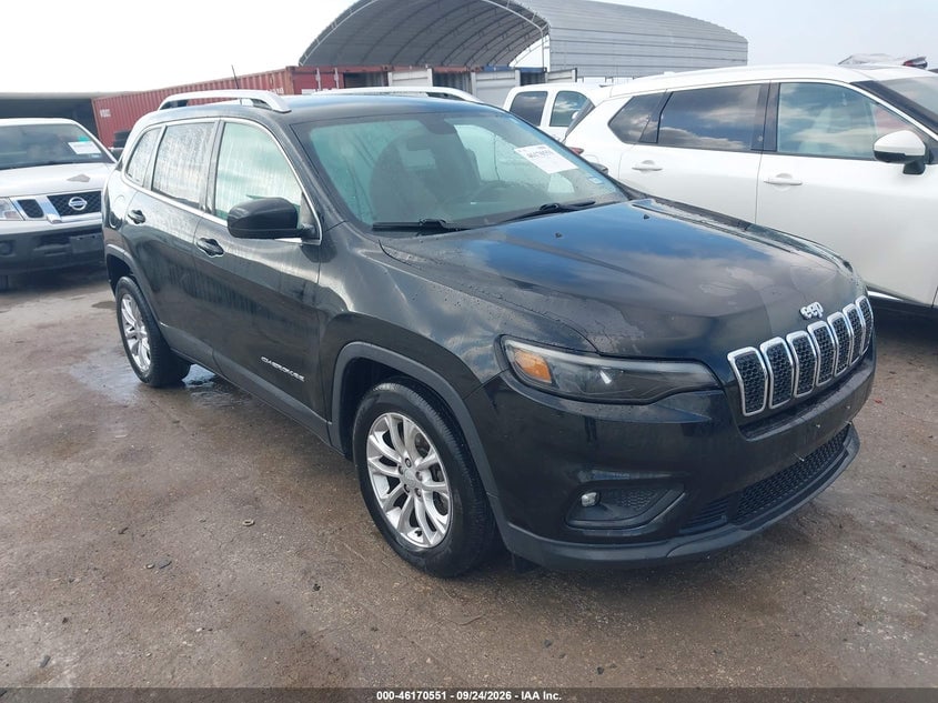 2019 JEEP CHEROKEE LATITUDE FWD | 1C4PJLCB8KD357299 | UPCARS