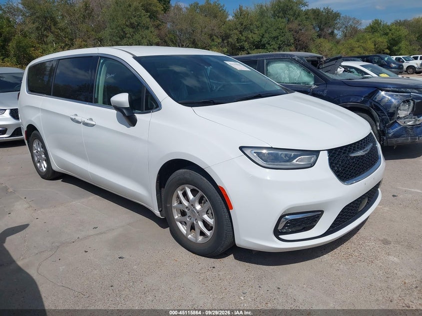 2023 CHRYSLER PACIFICA TOURING L | 2C4RC1BG2PR607130 | UPCARS