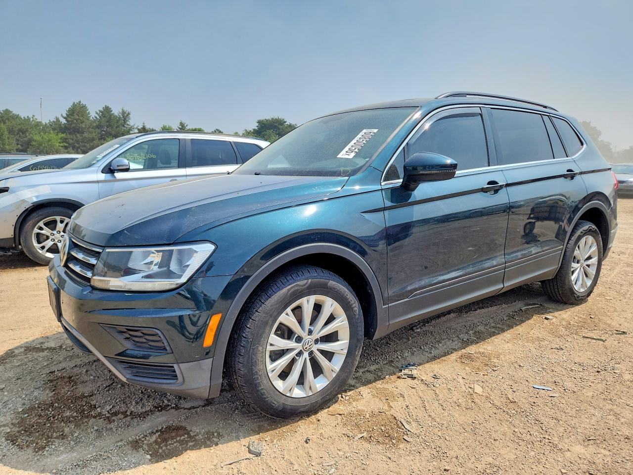 2018 VOLKSWAGEN TIGUAN SE | 3VV2B7AX9JM165987 | UPCARS