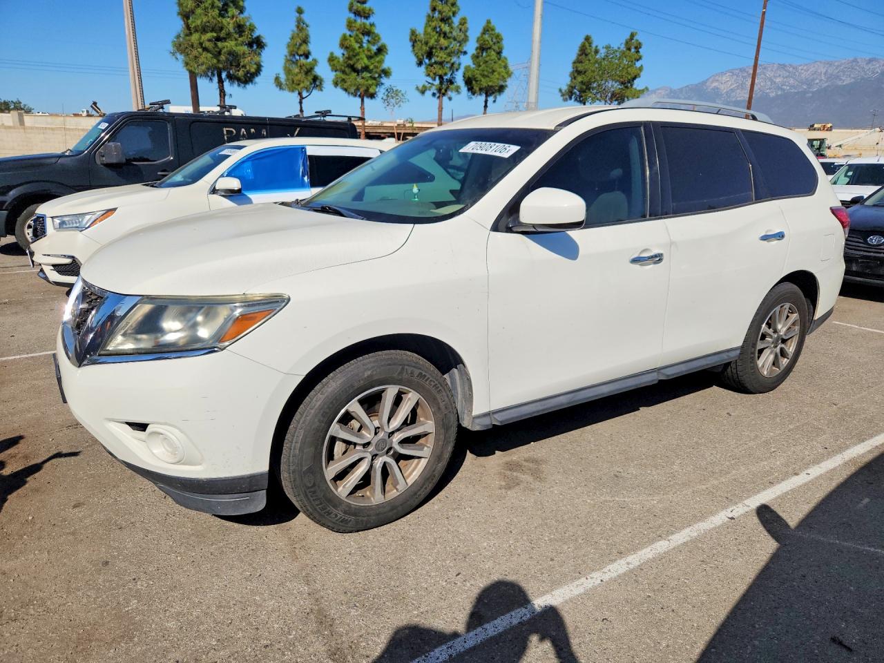 2015 NISSAN PATHFINDER S | 5N1AR2MM7FC710891 | UPCARS