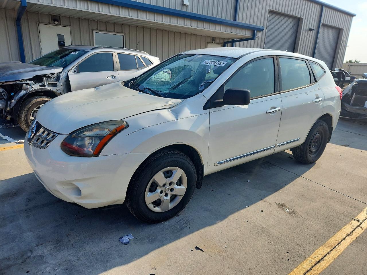 2015 NISSAN ROGUE S | JN8AS5MT7FW670672 | UPCARS