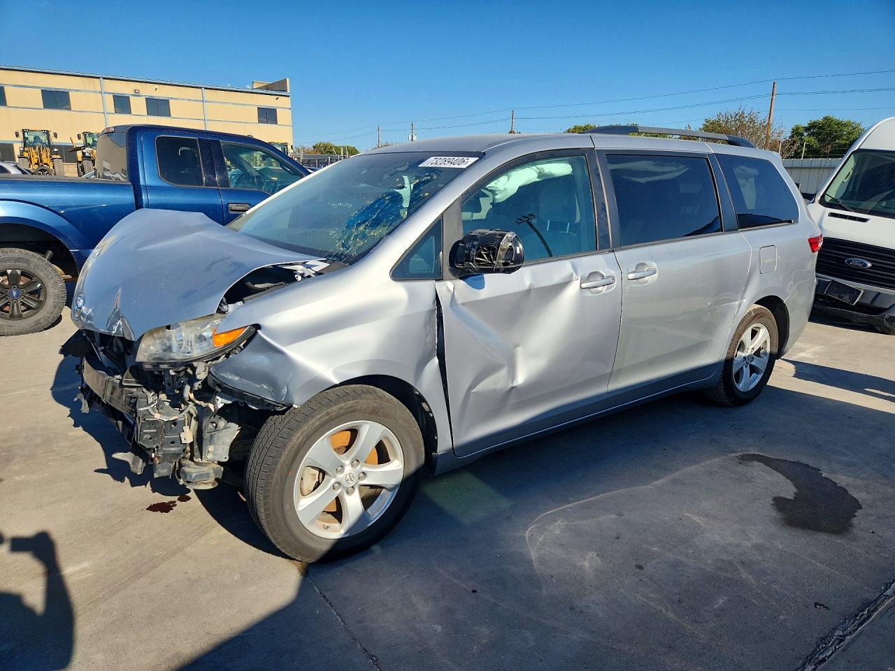 2015 TOYOTA SIENNA LE | 5TDKK3DCXFS624399 | UPCARS