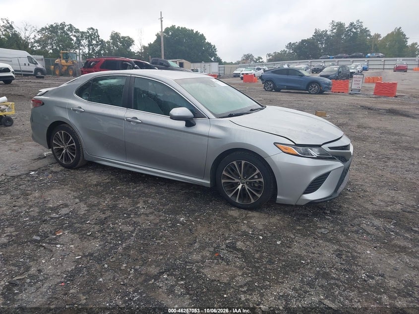 2018 TOYOTA CAMRY SE | 4T1B11HK6JU584198 | UPCARS
