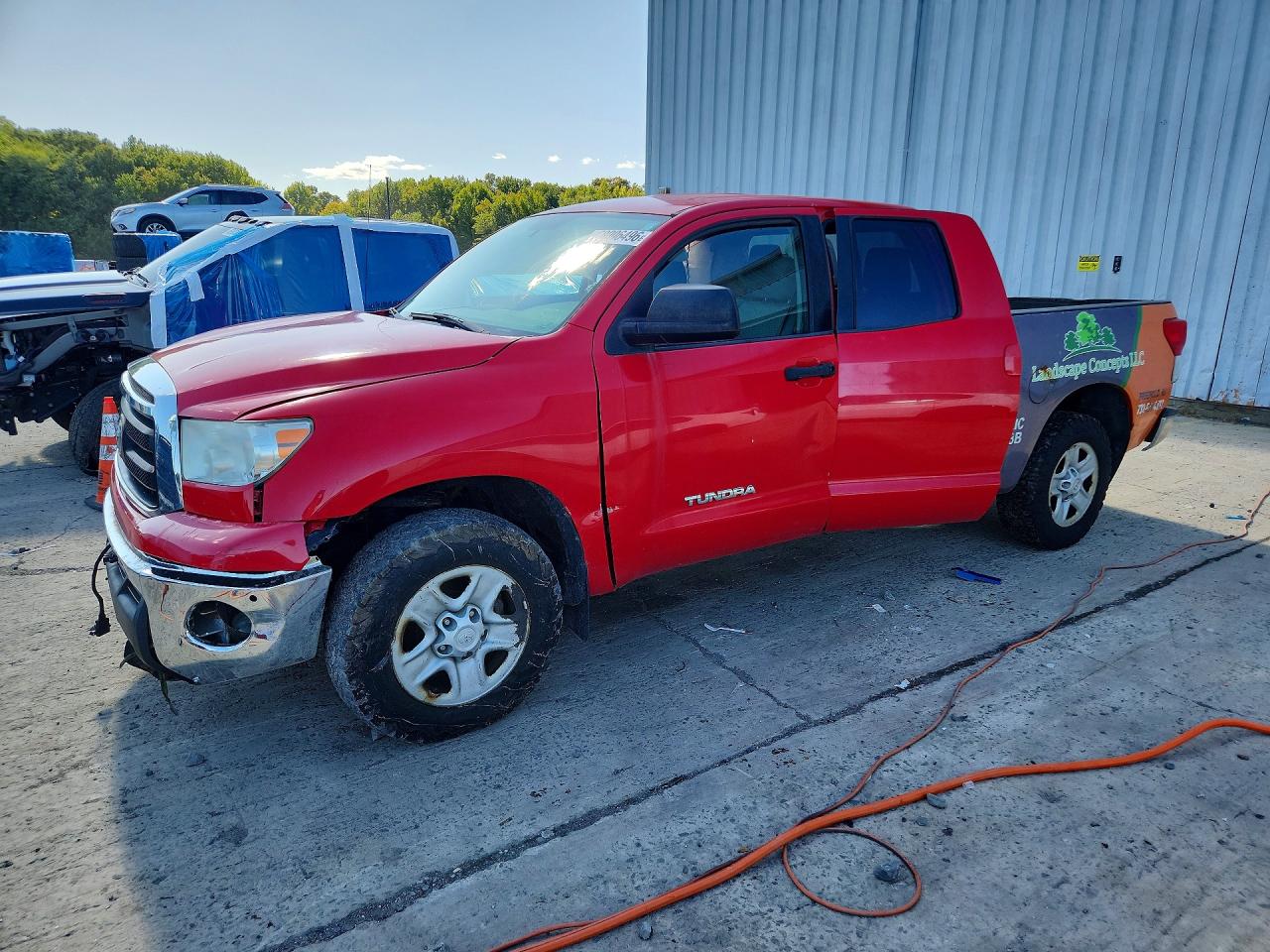 2011 TOYOTA TUNDRA DOUBLE CAB SR5 | 5TFUM5F17BX027306 | UPCARS