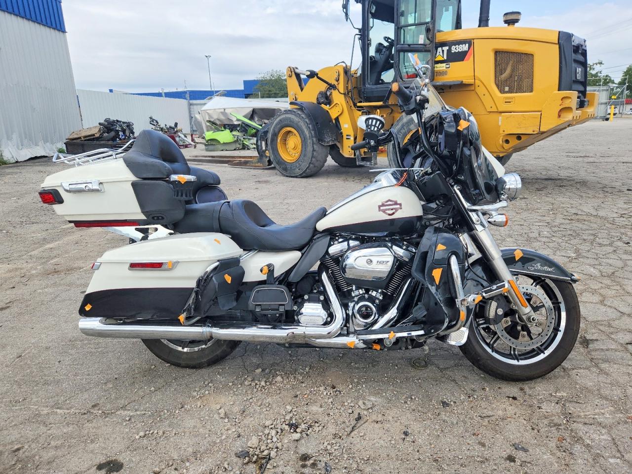 2018 HARLEY-DAVIDSON FL ULTRA LIMITED | 1HD1KED11JB672006 | UPCARS