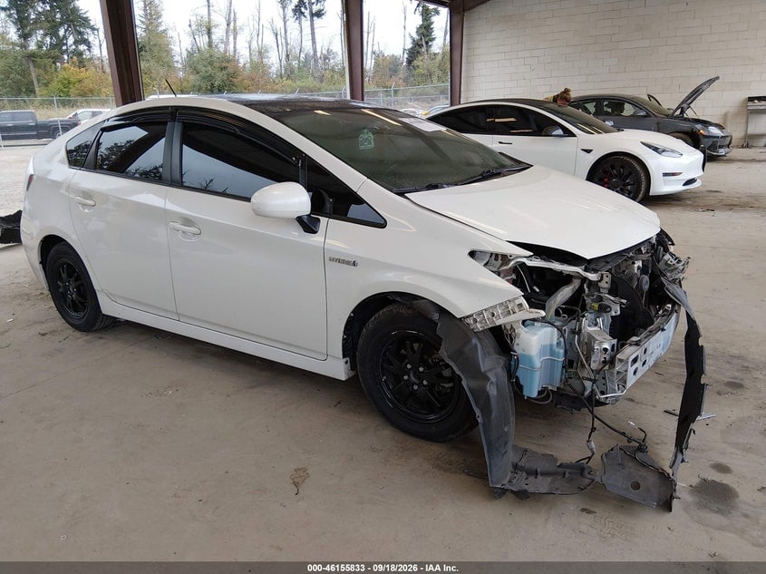 2015 TOYOTA PRIUS FOUR | JTDKN3DU4F1920385 | UPCARS
