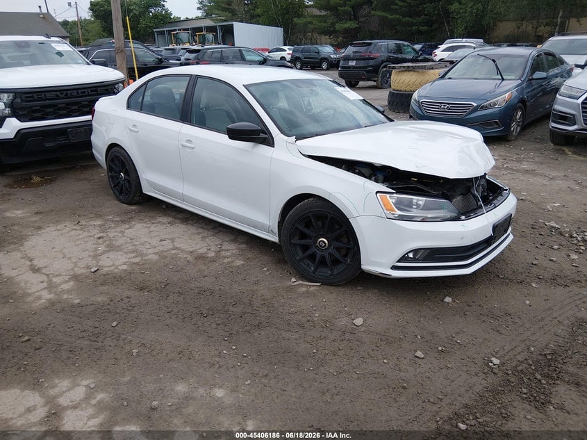 2015 VOLKSWAGEN JETTA 1.8T SPORT | 3VWD17AJ4FM347848 | UPCARS