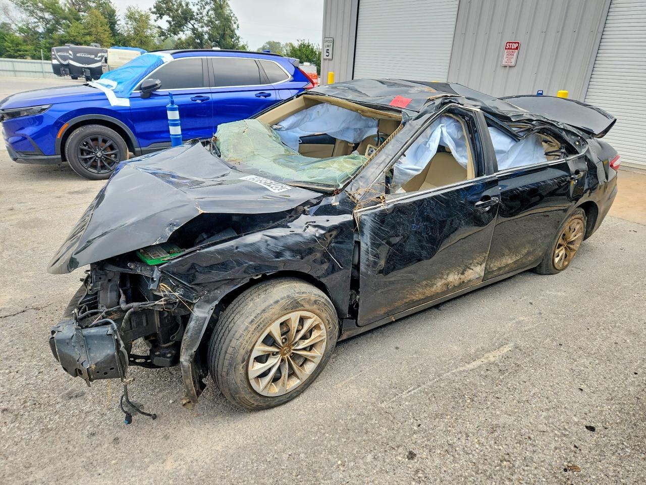 2016 TOYOTA CAMRY LE | 4T4BF1FK4GR564356 | UPCARS