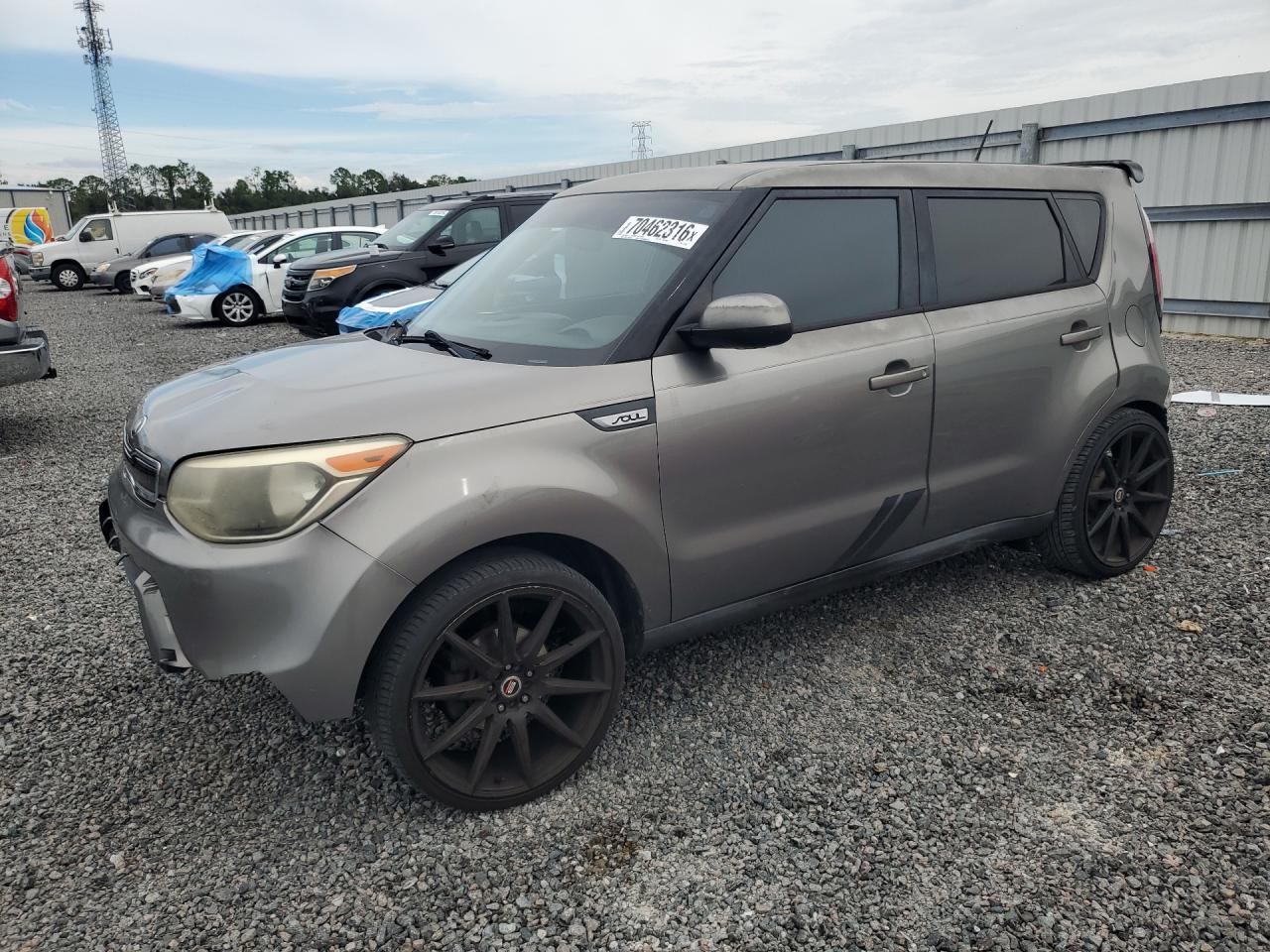 2015 KIA SOUL + | KNDJP3A50F7177806 | UPCARS