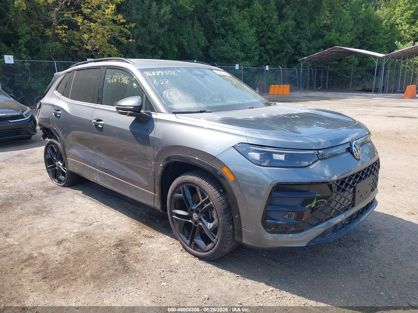 2025 VOLKSWAGEN TIGUAN 2.0T SE R-LINE BLACK | 3VVGR7RM8SM024714 | UPCARS
