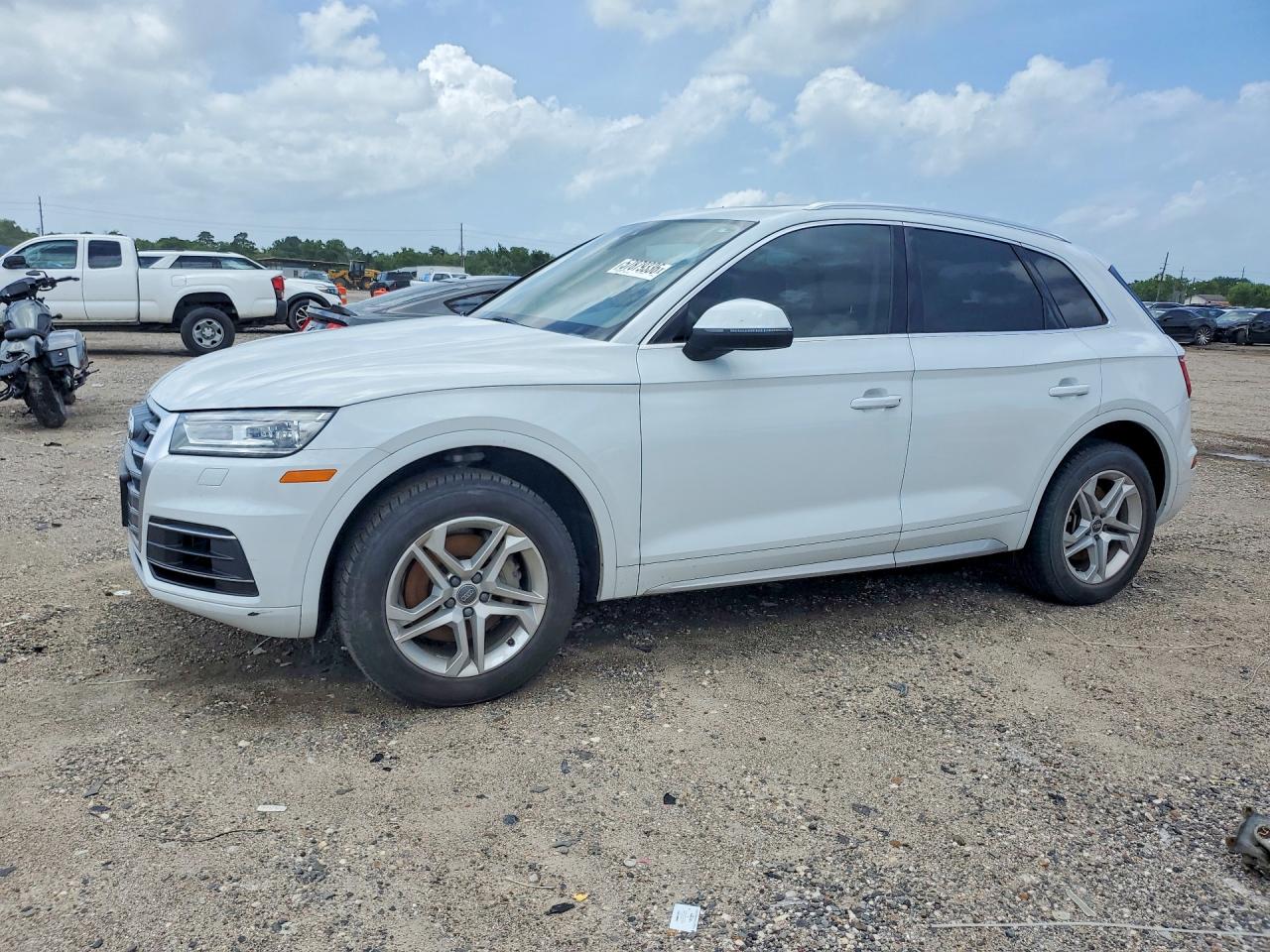 2019 AUDI Q5 PREMIUM | WA1ANAFY0K2045580 | UPCARS