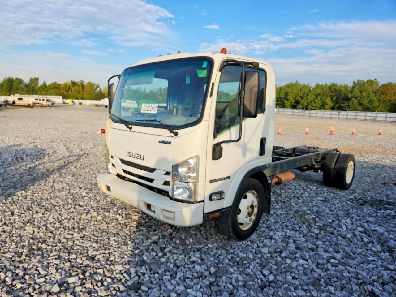 2018 ISUZU NPR HD TRUCK CAB AND CHASSIS | 54DC4W1B0JS803476 | UPCARS