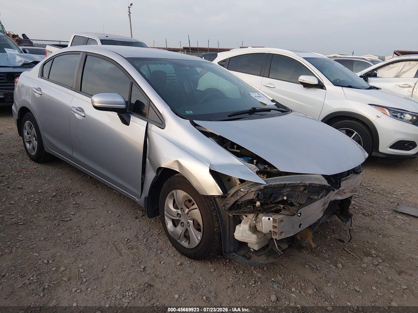 2015 HONDA CIVIC LX | 2HGFB2F54FH550360 | UPCARS